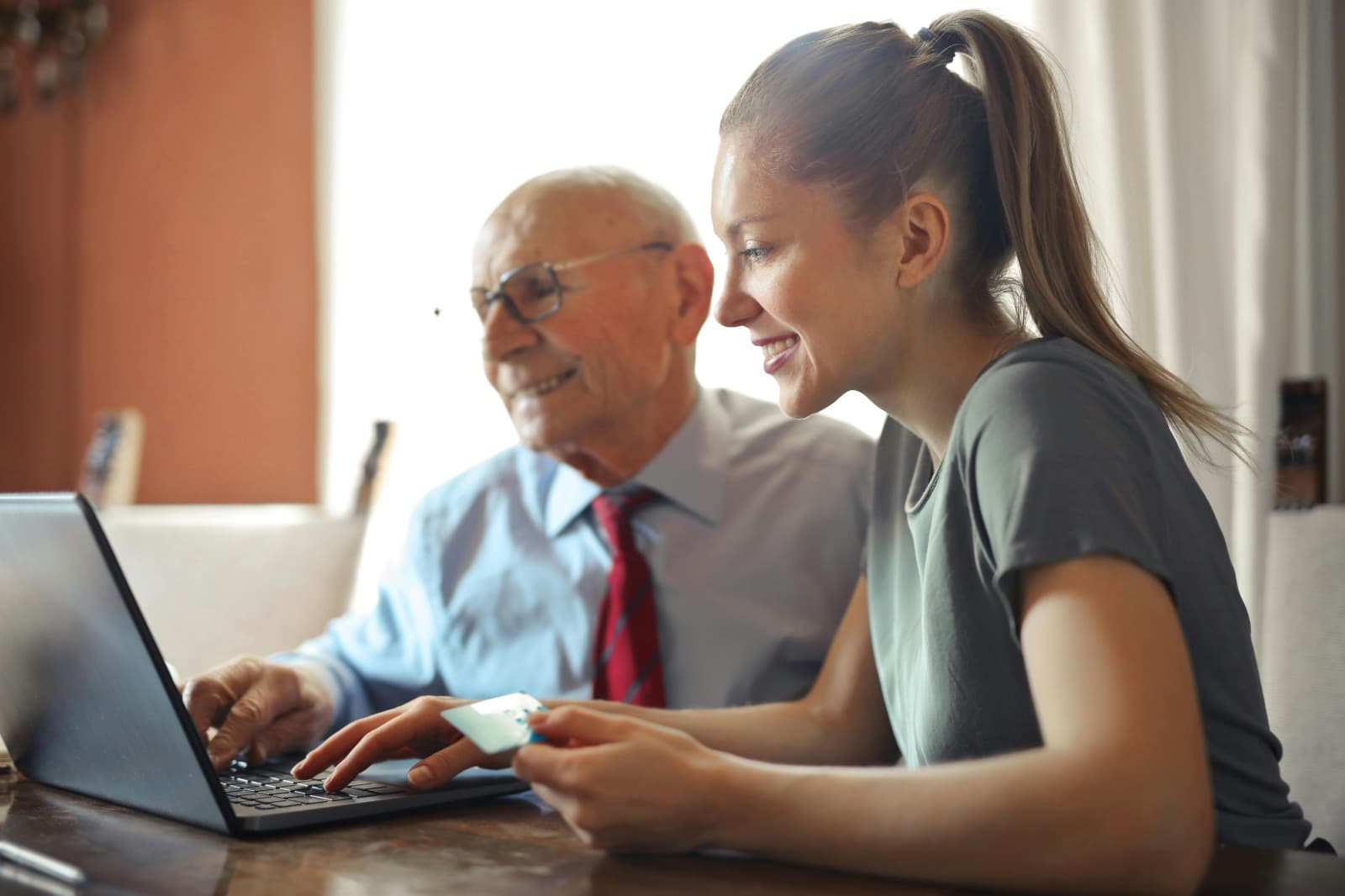 Affordable Home Care Gloucester – Compassionate Support Tailored to You