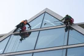 Reliable Broken Window Repair for Homes &amp; Businesses in Mount Prospect