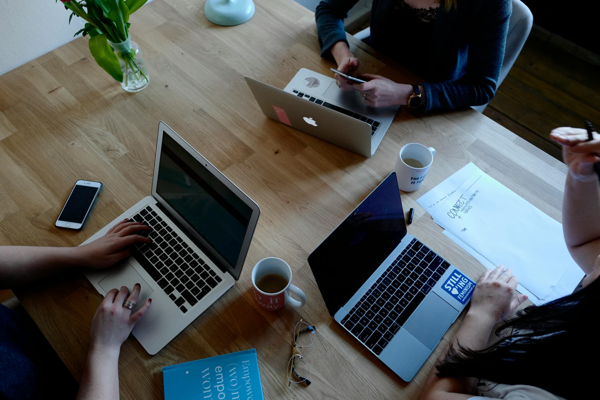 SEO Agentur mit KI – Effiziente Prozesse, bessere Rankings