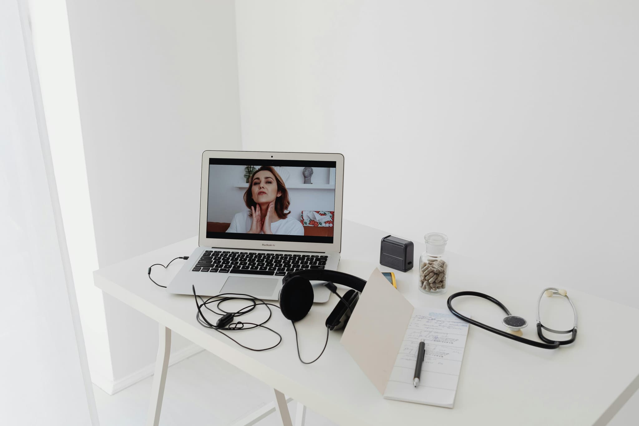 Virtual Doctor Visit: Convenient Care for Minor Illness Treatment
