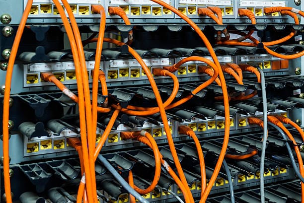 How BESS Manufacturers Are Transforming Industrial Power Storage