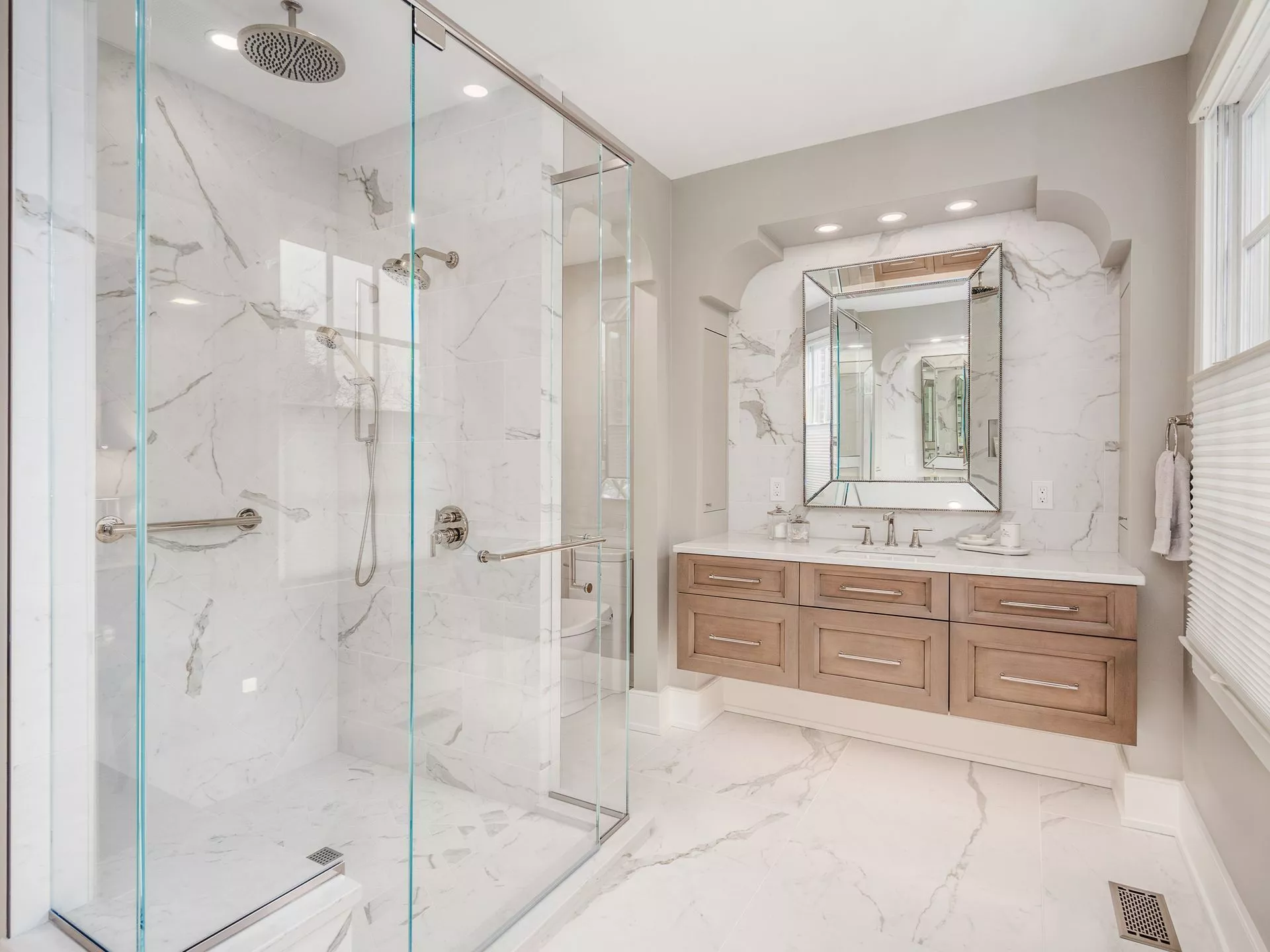 Expert Kitchen and Bathroom Remodel with Modern Designs