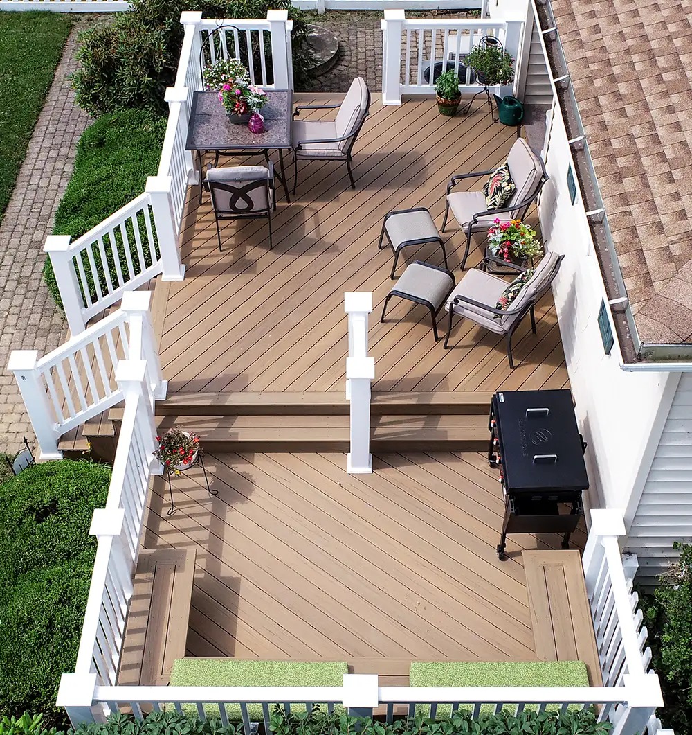Kennesaw Deck Contractor – Composite &amp; Pressure-Treated Decks