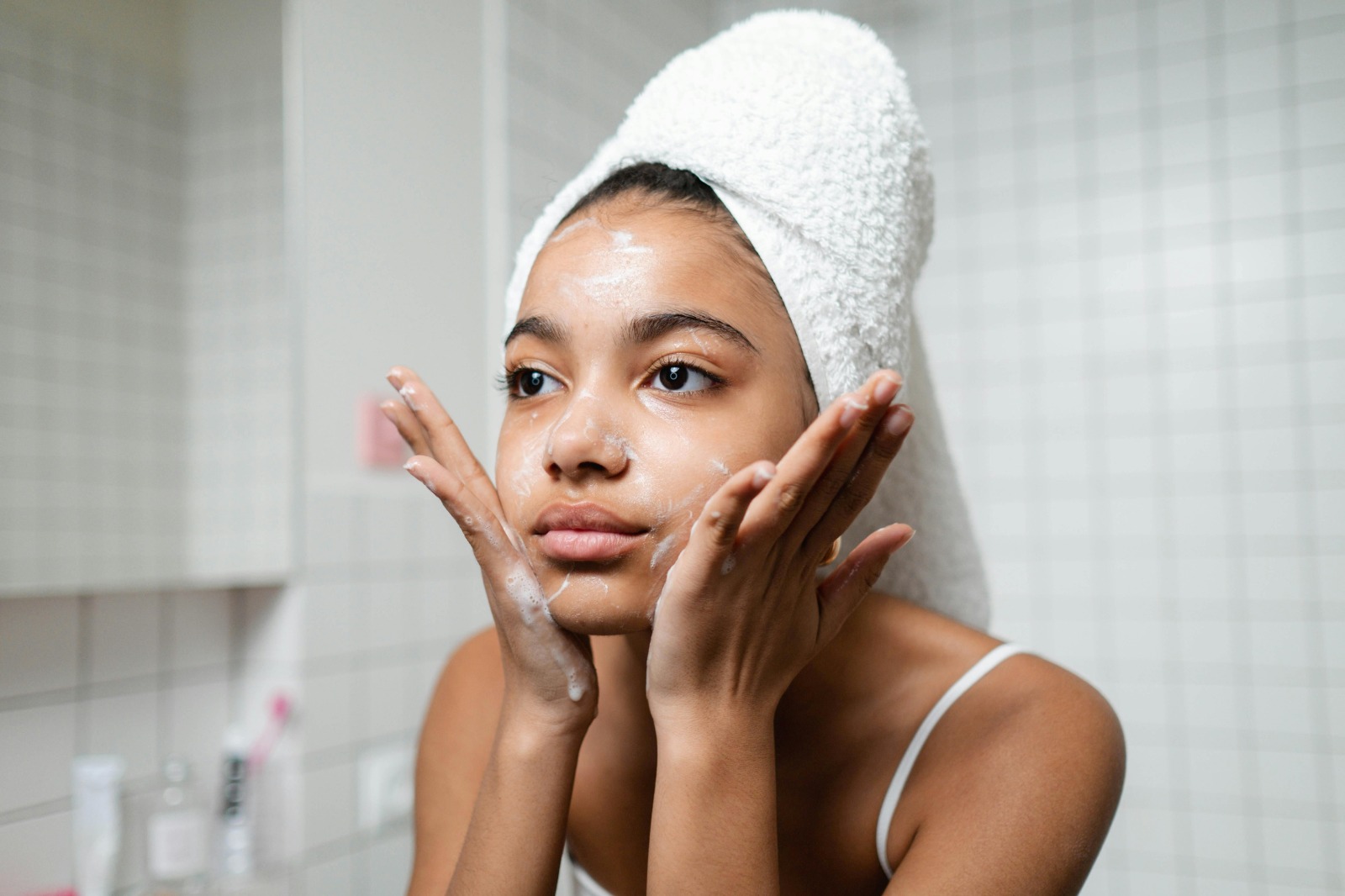 Facial Spa Near Me: Relaxing Facials for All Skin Types