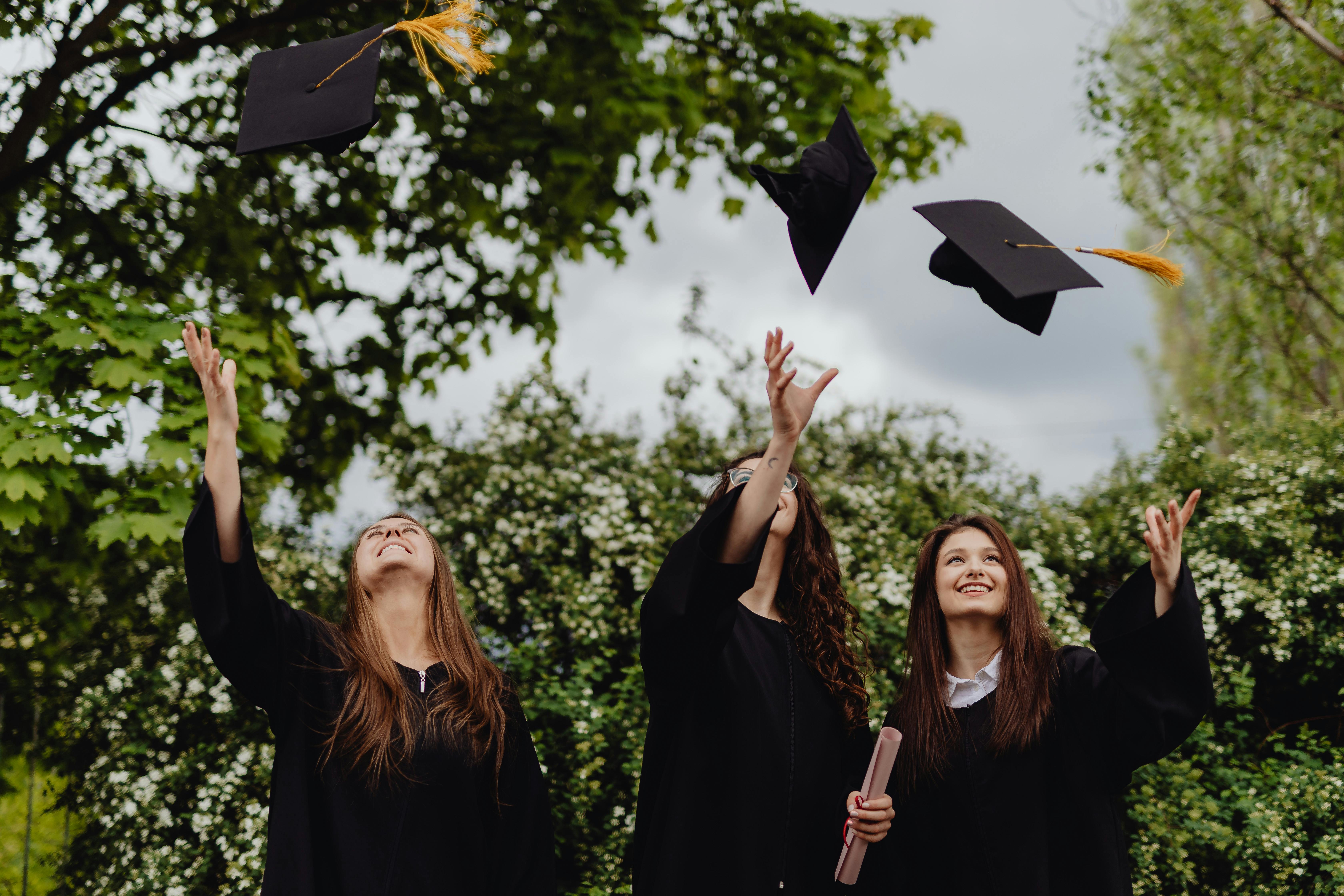 The Best Fake Diplomas That Look Professionally Designed