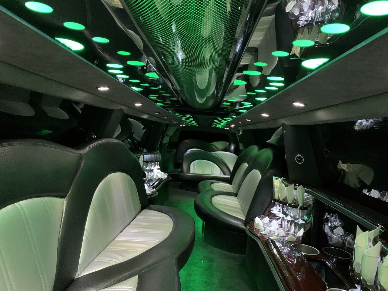 Limo Service Miami FL | Luxury Travel by VIP Miami Limo Service