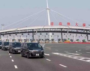 Hong-Kong-car-driver